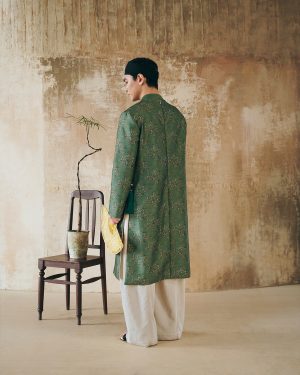 ÁO DÀI ẨN MÃ LỤC VÂN