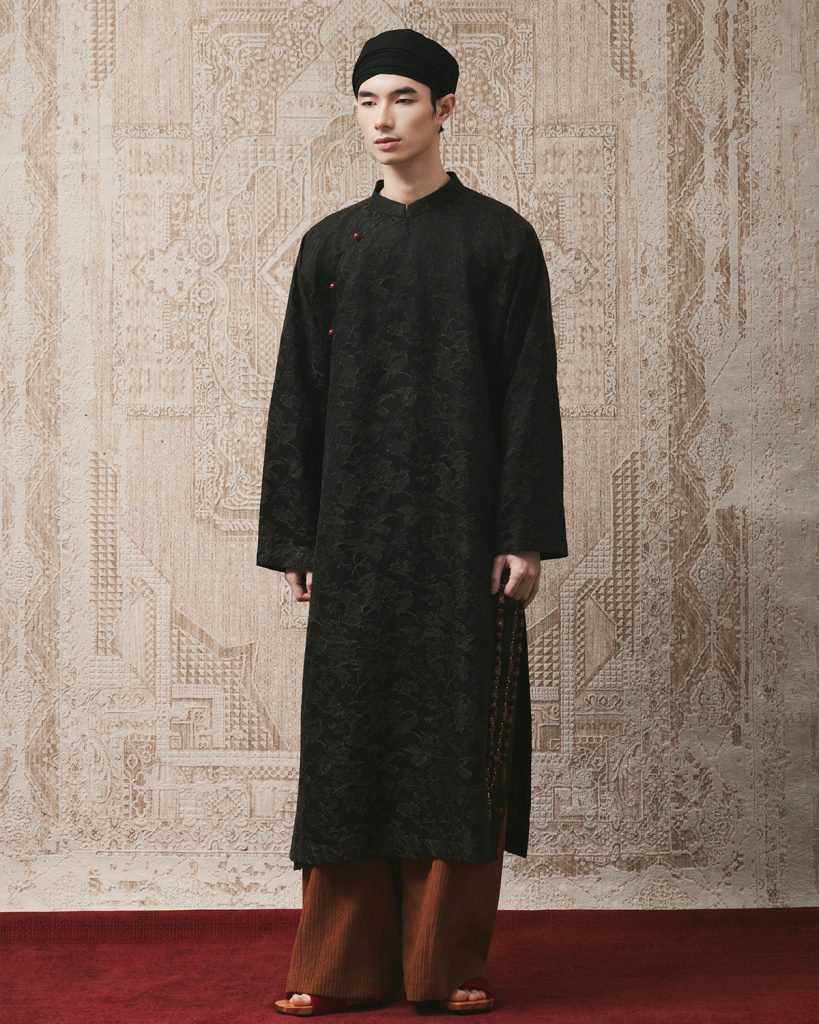 ÁO DÀI KHẢI ĐỊNH